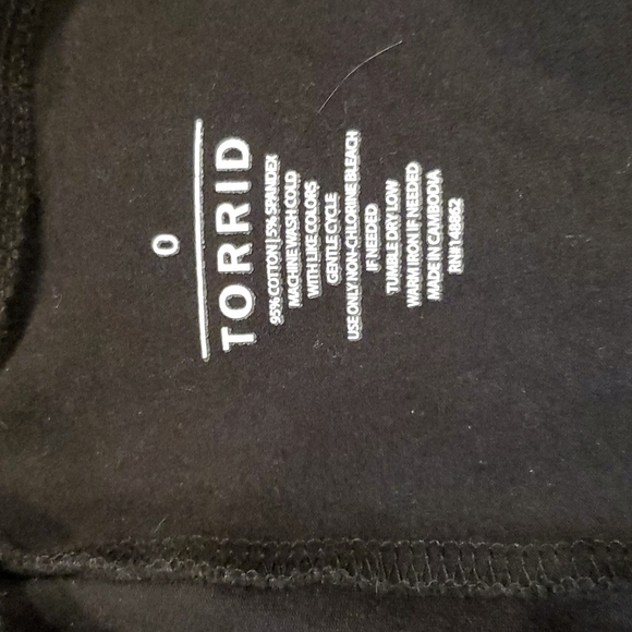 Womens Torrid black crop leggings size 0 - Picture 2 of 4